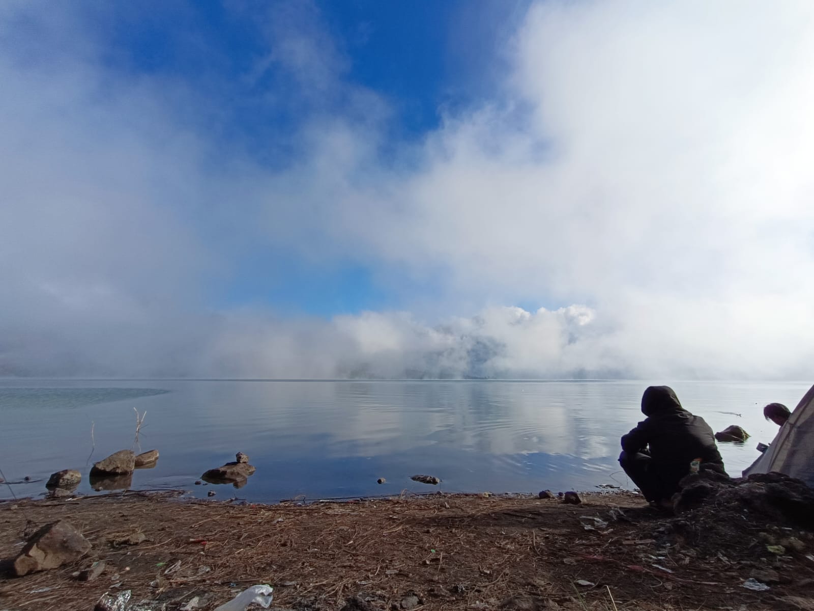 Relaxing Camping at Segara Anak Lake